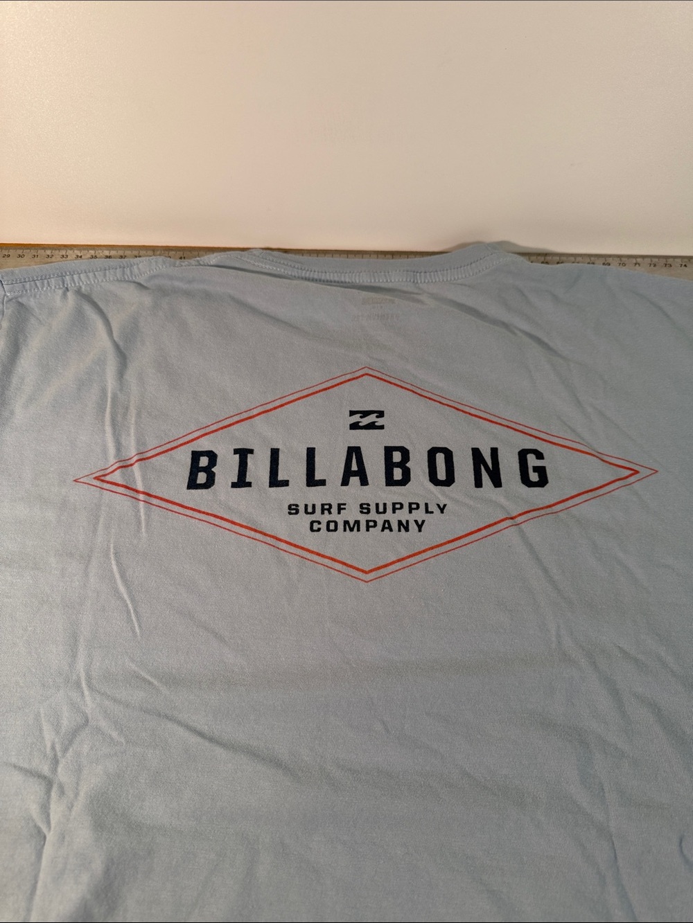 Billabong Men’s Light Blue Logo Crew Neck T-Shirt - Picture 7 of 7